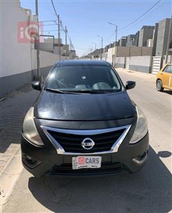 نيسان فيرسا